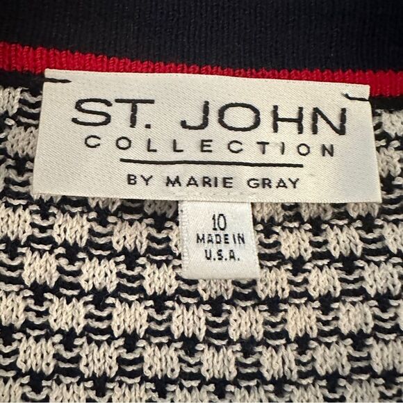 St. John Collection Navy White and Red Zip Up Sweater - Picture 6 of 9